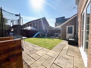 Photo 21- click for photo gallery